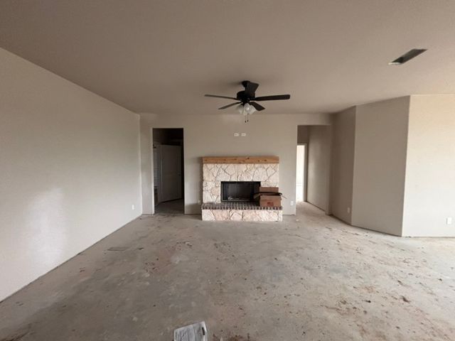 158 Snowy Owl Trail, New Fairview, TX 76078