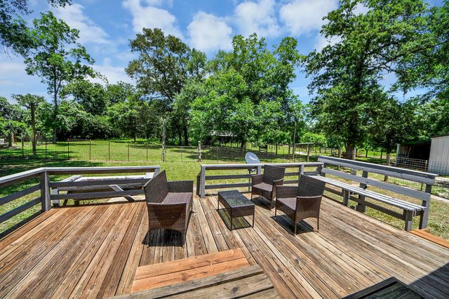 28222 Margerstadt Road, Waller, TX 77484