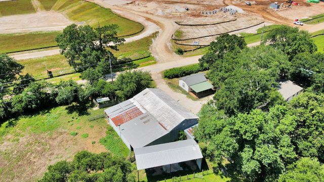 28222 Margerstadt Road, Waller, TX 77484