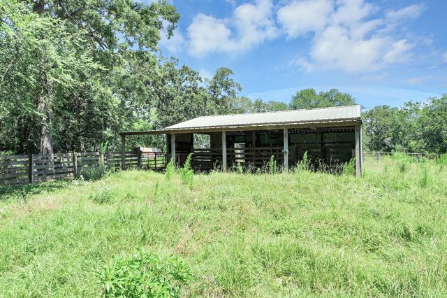 28222 Margerstadt Road, Waller, TX 77484