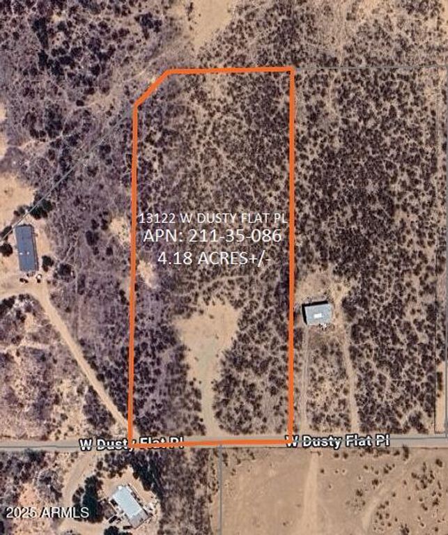 Image 4 of property listing at 13122 W DUSTY FLAT Place -, Tucson, AZ 85735