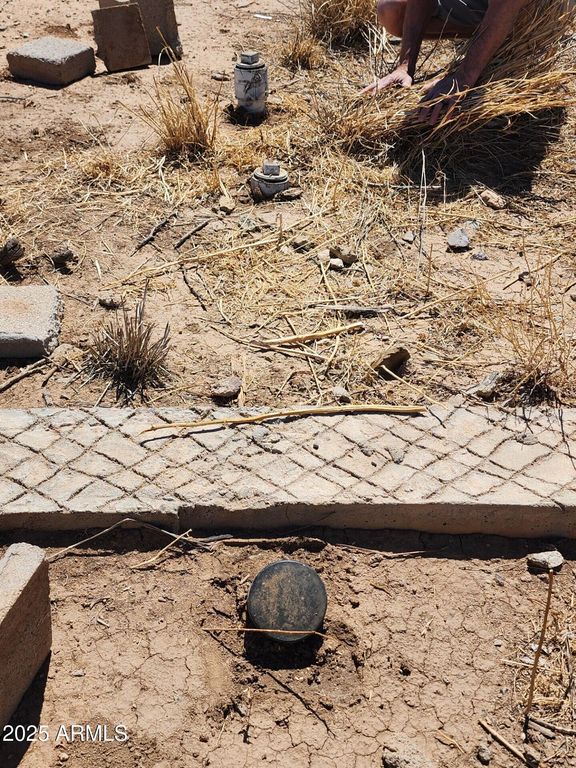 Image 7 of property listing at 13122 W DUSTY FLAT Place -, Tucson, AZ 85735