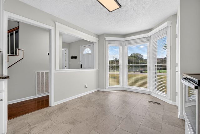 1307 Barbara Dr, Clarksville, TN 37043