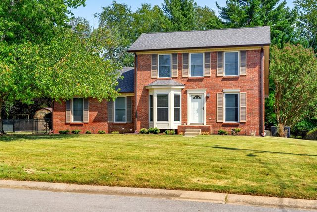 1307 Barbara Dr, Clarksville, TN 37043