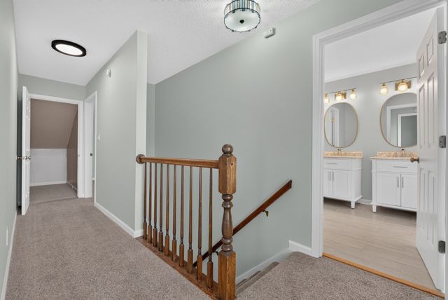 1307 Barbara Dr, Clarksville, TN 37043