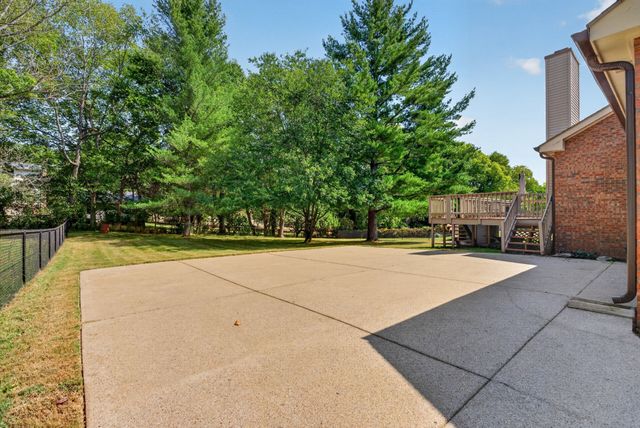 1307 Barbara Dr, Clarksville, TN 37043