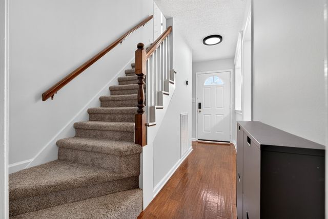 1307 Barbara Dr, Clarksville, TN 37043