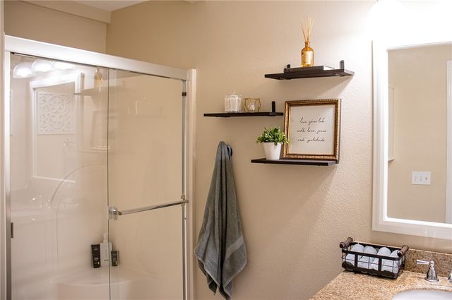 14898 Dutchmans Drive, Rogers, AR 72756