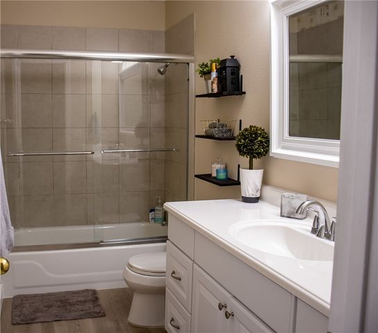 14898 Dutchmans Drive, Rogers, AR 72756