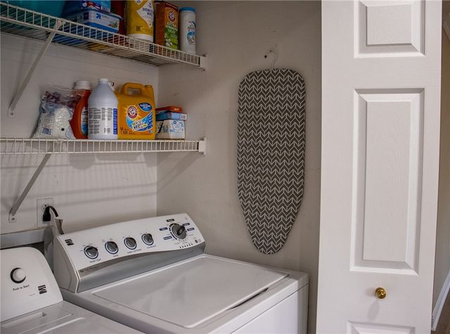 14898 Dutchmans Drive, Rogers, AR 72756