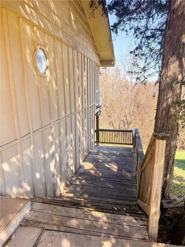 14898 Dutchmans Drive, Rogers, AR 72756