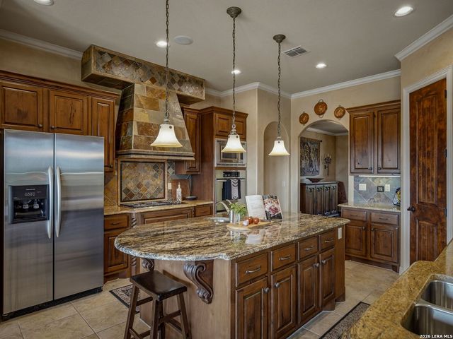 14950 Iron Horse Way, Helotes, TX 78023