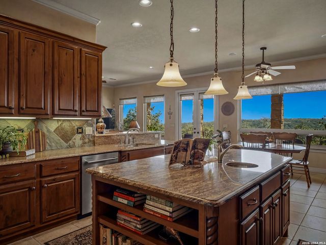 14950 Iron Horse Way, Helotes, TX 78023