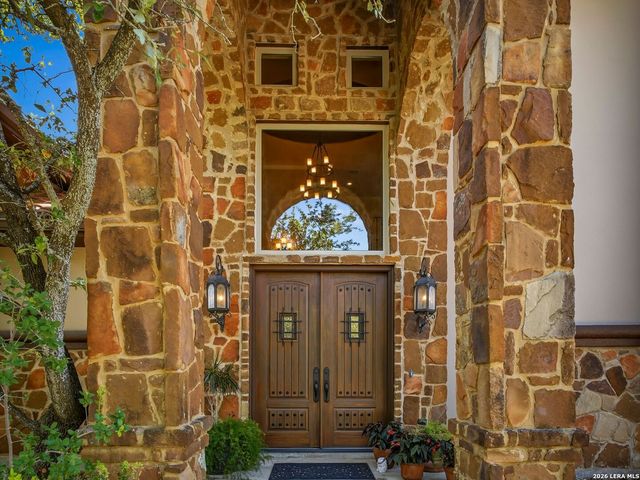 14950 Iron Horse Way, Helotes, TX 78023