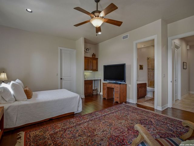 14950 Iron Horse Way, Helotes, TX 78023