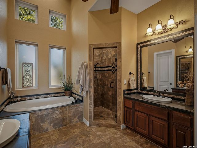 14950 Iron Horse Way, Helotes, TX 78023