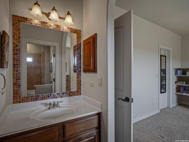 14950 Iron Horse Way, Helotes, TX 78023