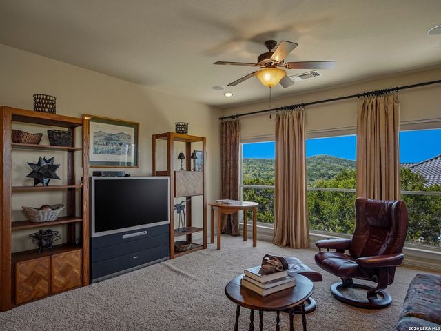 14950 Iron Horse Way, Helotes, TX 78023