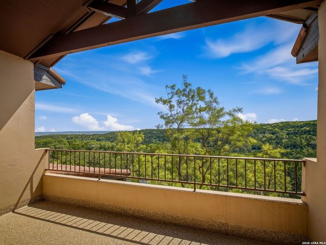 14950 Iron Horse Way, Helotes, TX 78023