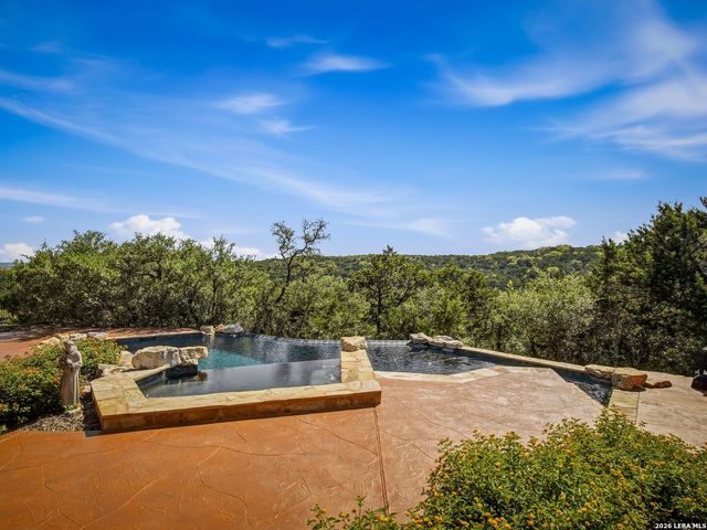 14950 Iron Horse Way, Helotes, TX 78023