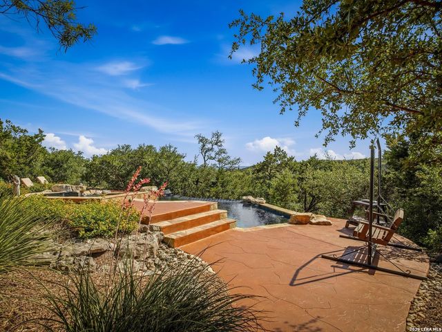 14950 Iron Horse Way, Helotes, TX 78023