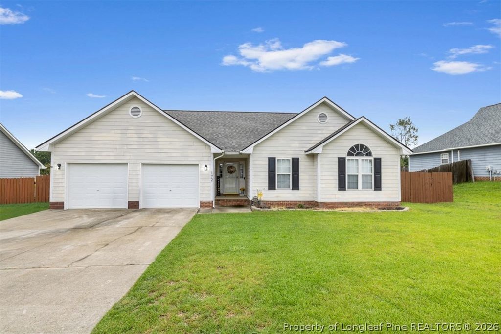 172 Walden Green Drive, Raeford, NC 28376 — photo 2