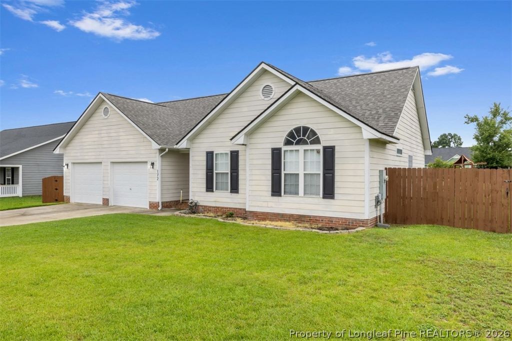 172 Walden Green Drive, Raeford, NC 28376 — photo 4