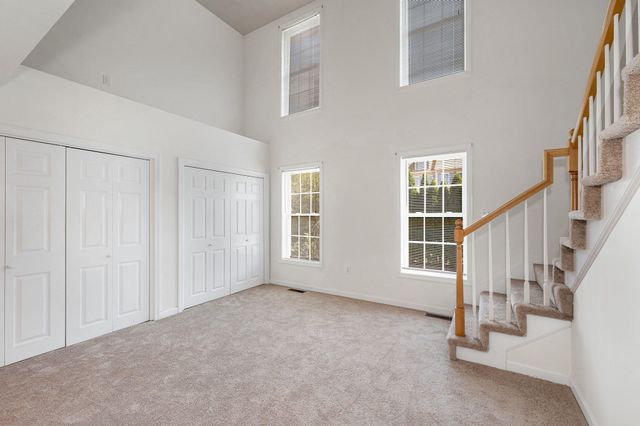 4 Georgetowne 4, Nashua, NH 03062