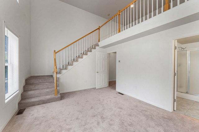 4 Georgetowne 4, Nashua, NH 03062