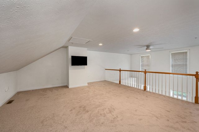 4 Georgetowne 4, Nashua, NH 03062
