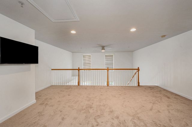 4 Georgetowne 4, Nashua, NH 03062