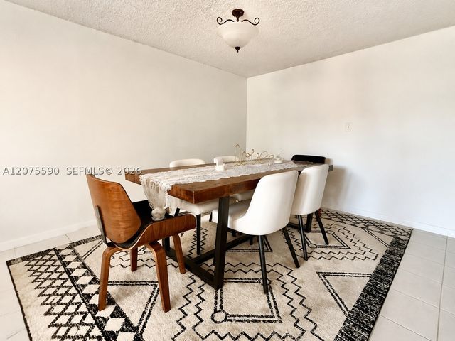 14107 SW 66th St D7, Miami, FL 33183