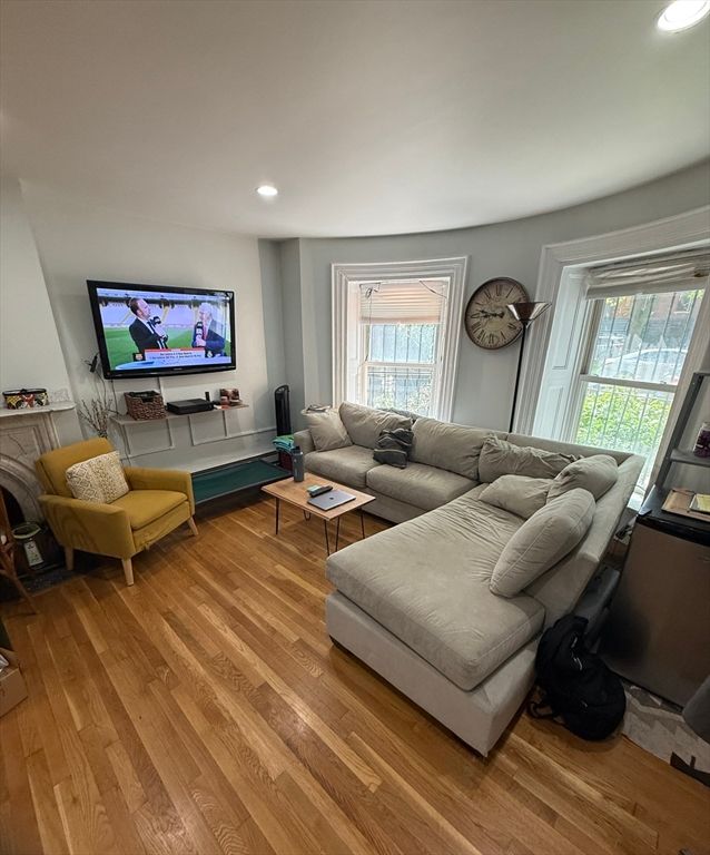 24 Worcester Square 2, Boston, MA 02118