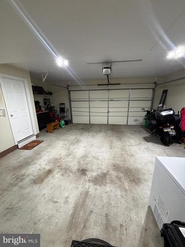 3120 KING LN, Phoenixville, PA 19460