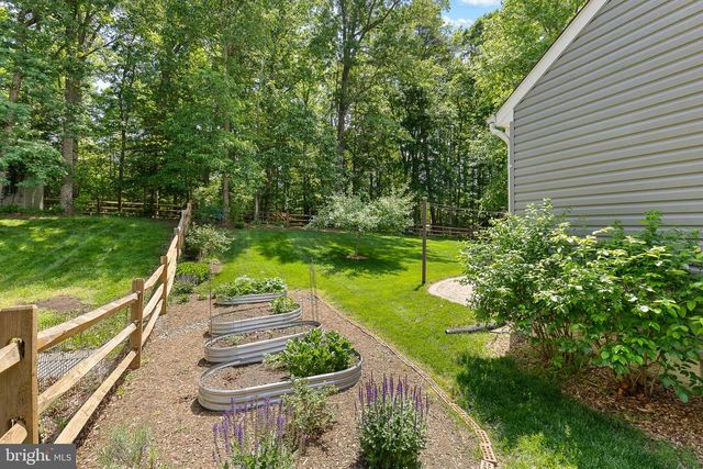 3587 LIONS FIELD ROAD, Triangle, VA 22172