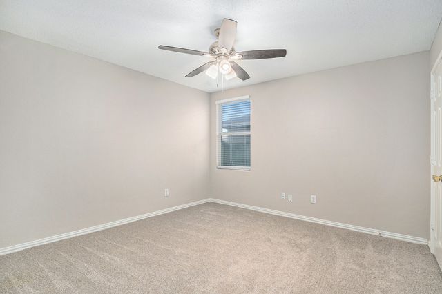 936 Rose Crystal Way, Fort Worth, TX 76179