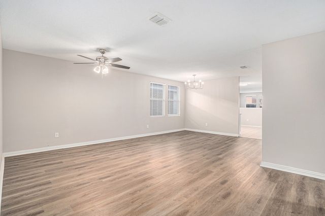 936 Rose Crystal Way, Fort Worth, TX 76179