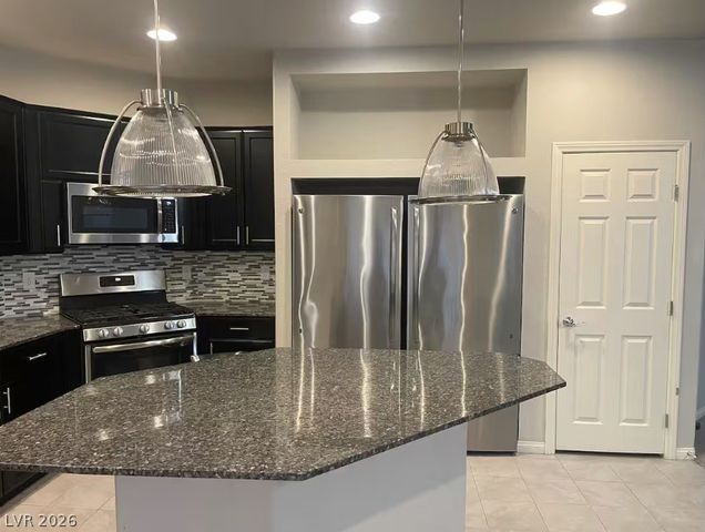 7066 South Bronco Street, Las Vegas, NV 89118