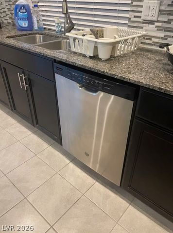 7066 South Bronco Street, Las Vegas, NV 89118