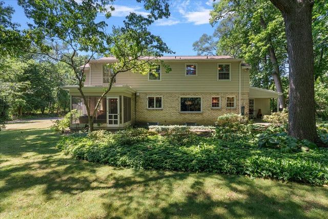 1354 Cornell Avenue SE, Grand Rapids, MI 49506