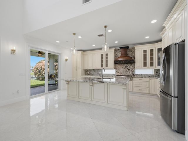 7723 Monarch Court, Delray Beach, FL 33446