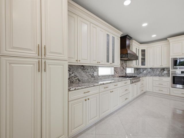 7723 Monarch Court, Delray Beach, FL 33446