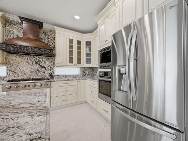 7723 Monarch Court, Delray Beach, FL 33446