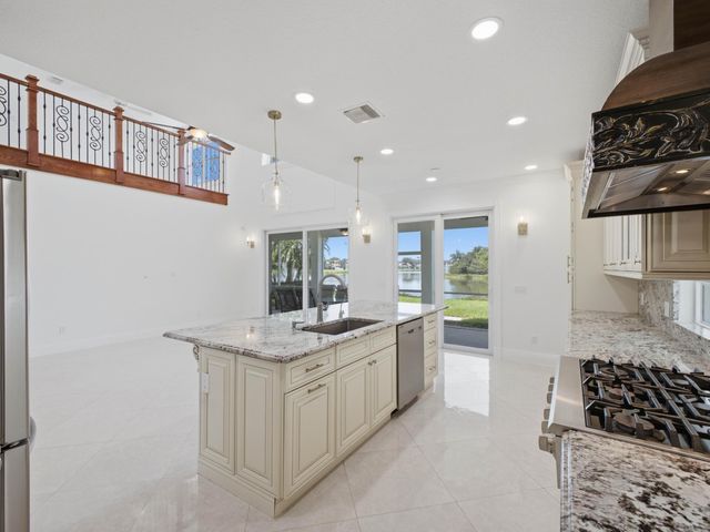 7723 Monarch Court, Delray Beach, FL 33446