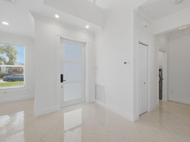 7723 Monarch Court, Delray Beach, FL 33446