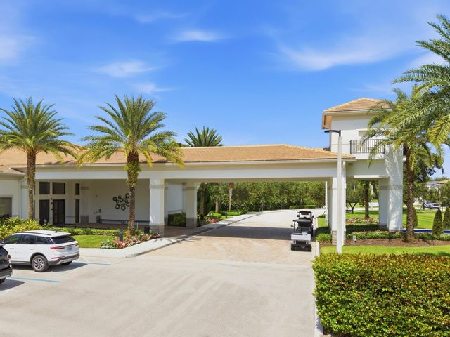 7723 Monarch Court, Delray Beach, FL 33446