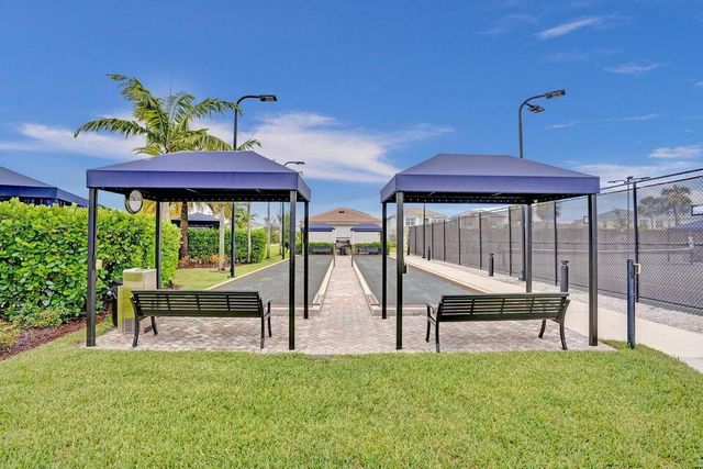 7723 Monarch Court, Delray Beach, FL 33446