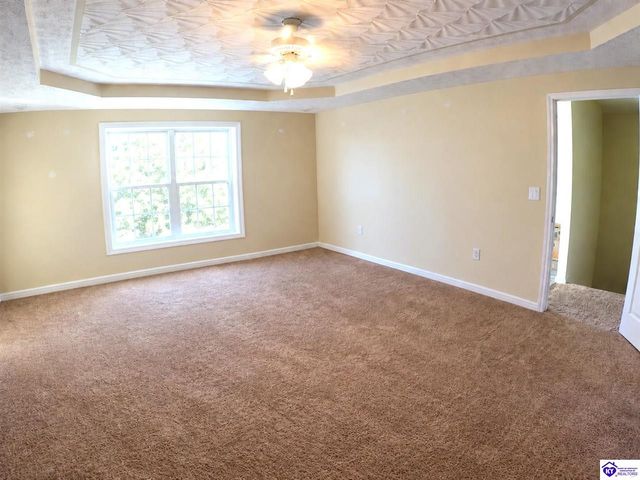 215 Blue Ridge Way, Vine Grove, KY 40175