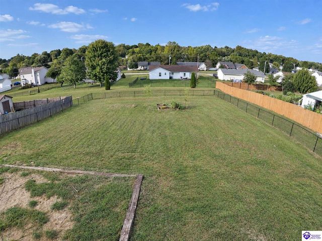 215 Blue Ridge Way, Vine Grove, KY 40175