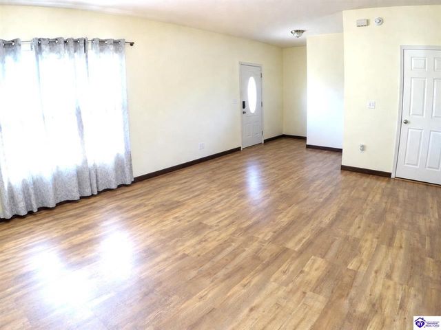 215 Blue Ridge Way, Vine Grove, KY 40175